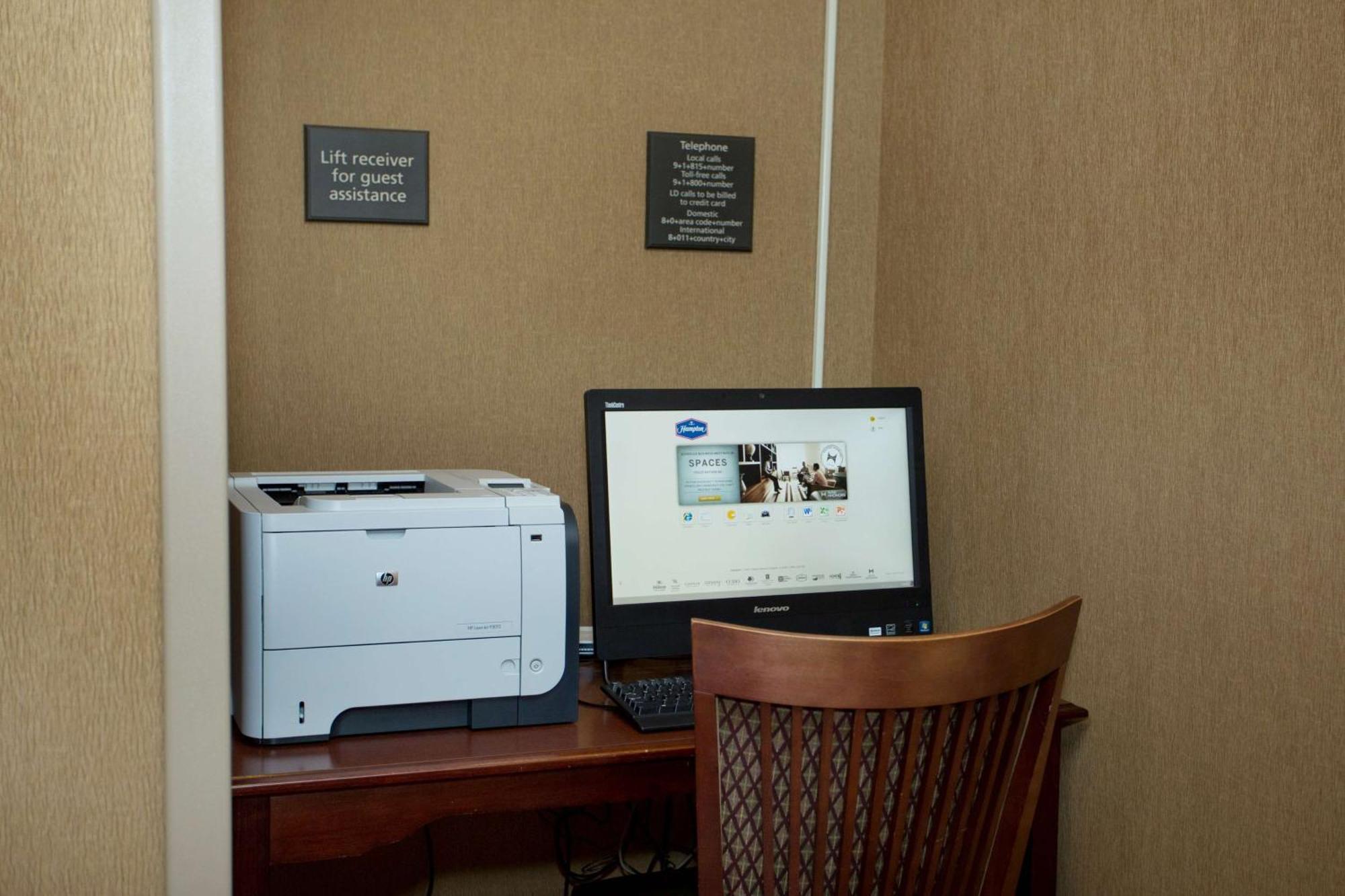 Hampton Inn Freeport Esterno foto