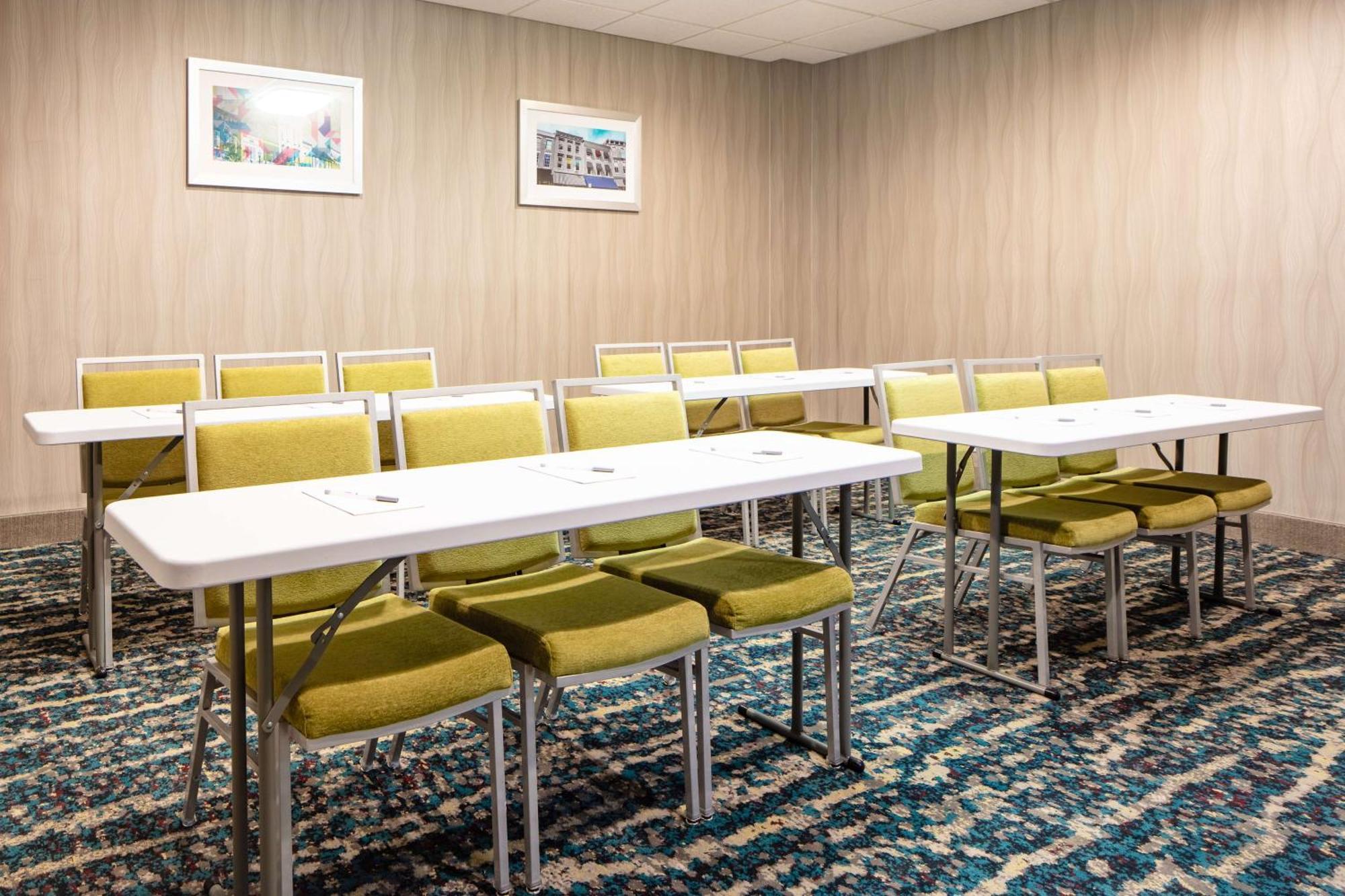 Hampton Inn Freeport Esterno foto
